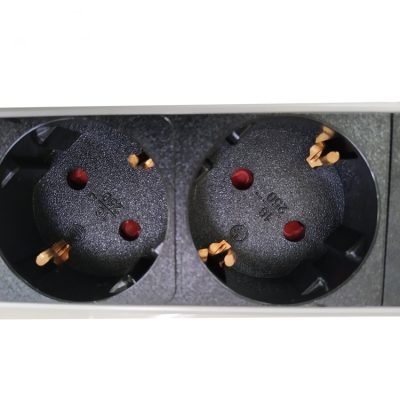 BOLEIN BLPDU8004-1U PDU 8 Port 19″ 1U Rack Mount thumbnail 2